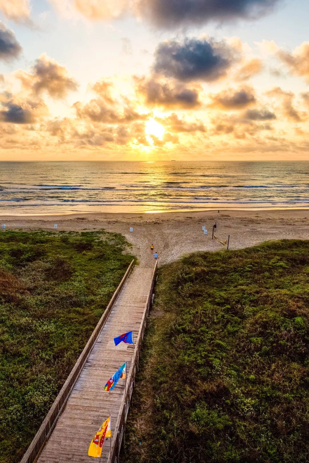 光明所及,遍地阳光,就是希望__凤凰网