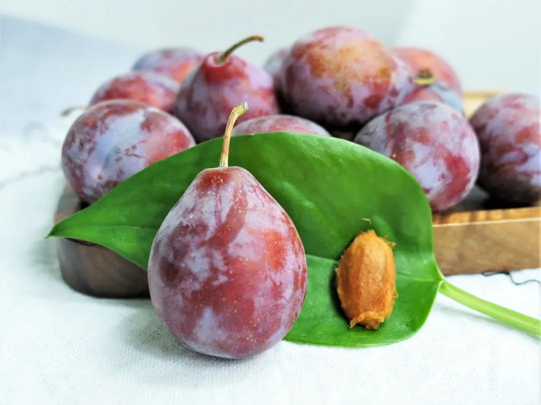 我宣布新疆西梅打败了智利车厘子