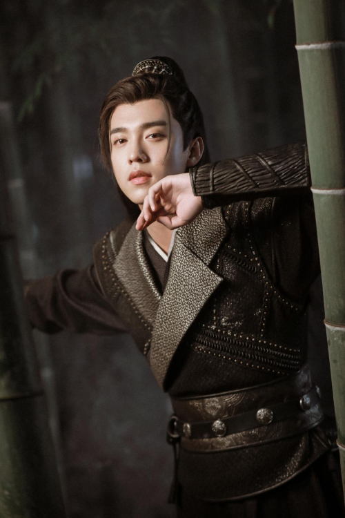 95后新新小生大势马闻远满满的武侠风