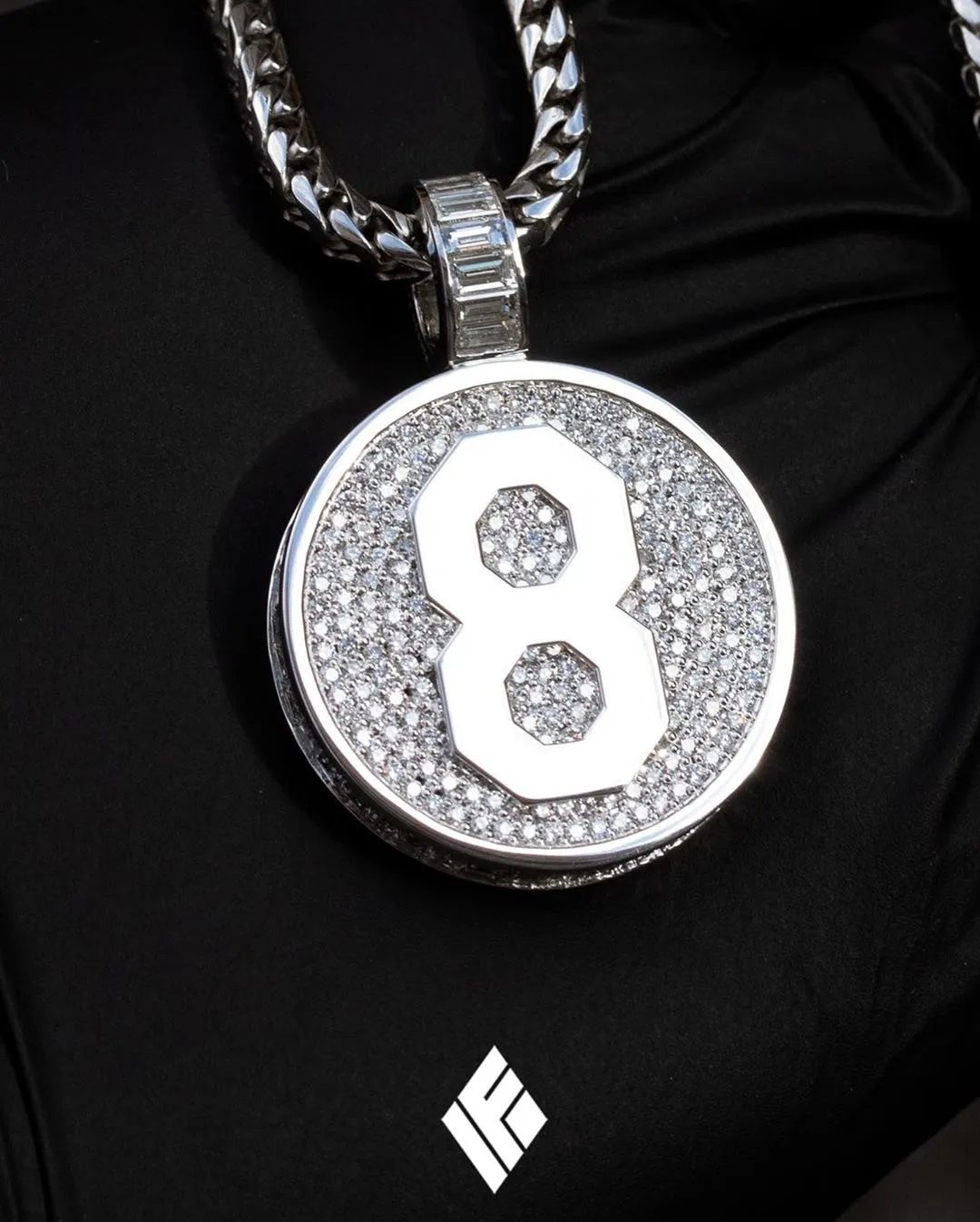 发布超限量24k金版本 superstar;ben baller 打造致敬科比纪念项链