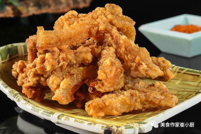 炸酥肉有人用淀粉有人用面粉大厨都不对这样做才最好吃