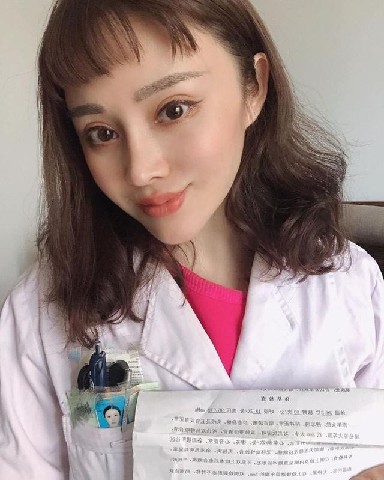 真人版春丽上前线中医健身达人袁合荣出钱又出力抗炎