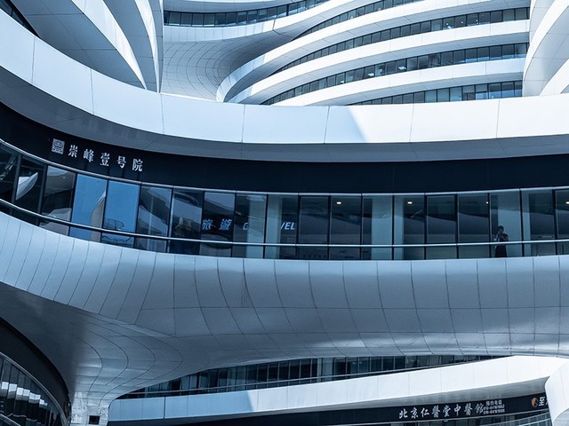 迷人的中画幅传感器,富士GFX 50R有什么魅力 