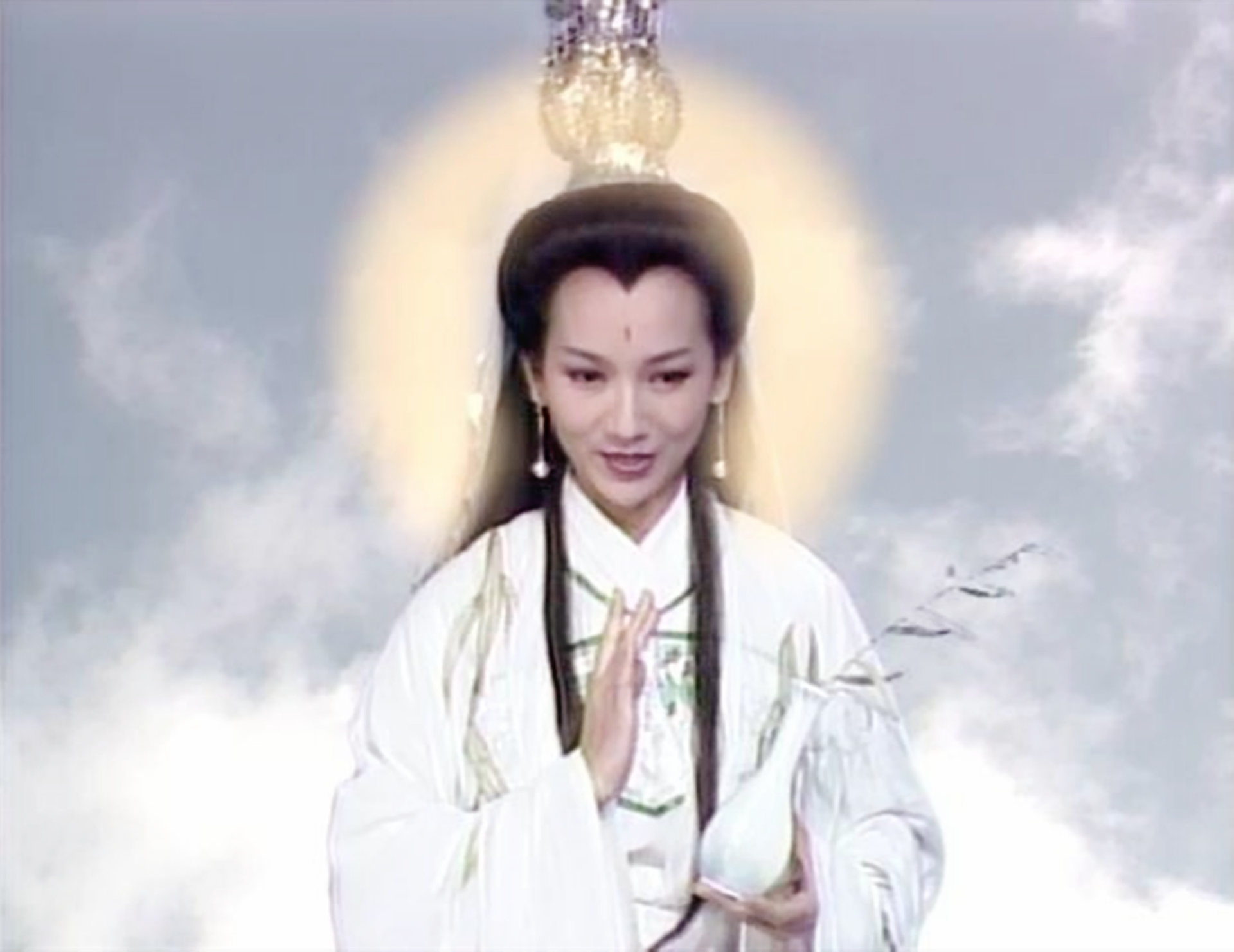 演过观音菩萨的演员左大玢演的经典还有一位是男演员演的