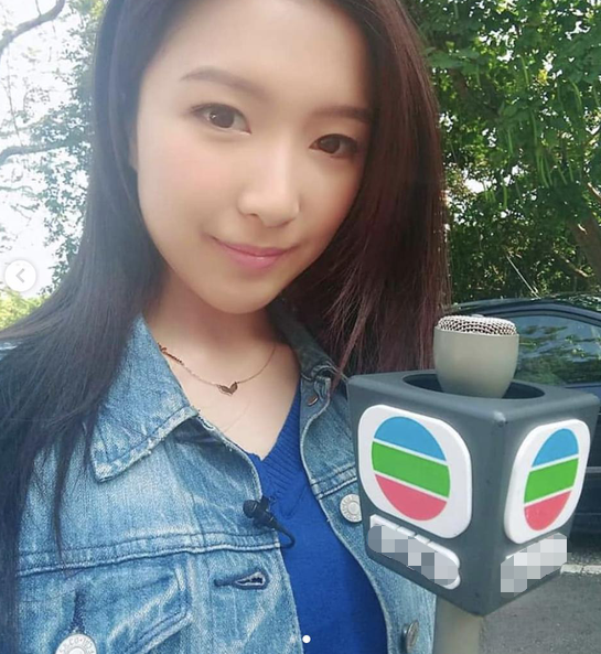 李泽楷与女友感情生变郭嘉文一个人过情人节一件衣服穿4年