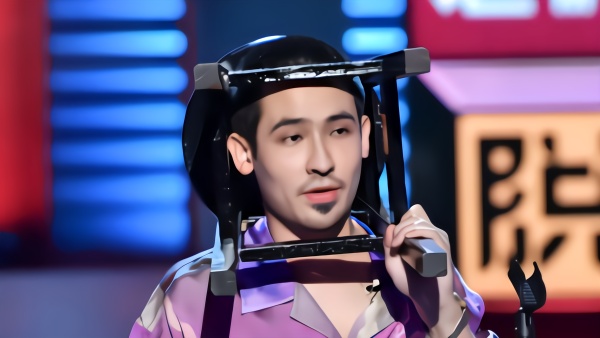 8个月脱口秀演员卡姆容留他人吸毒案今日判刑