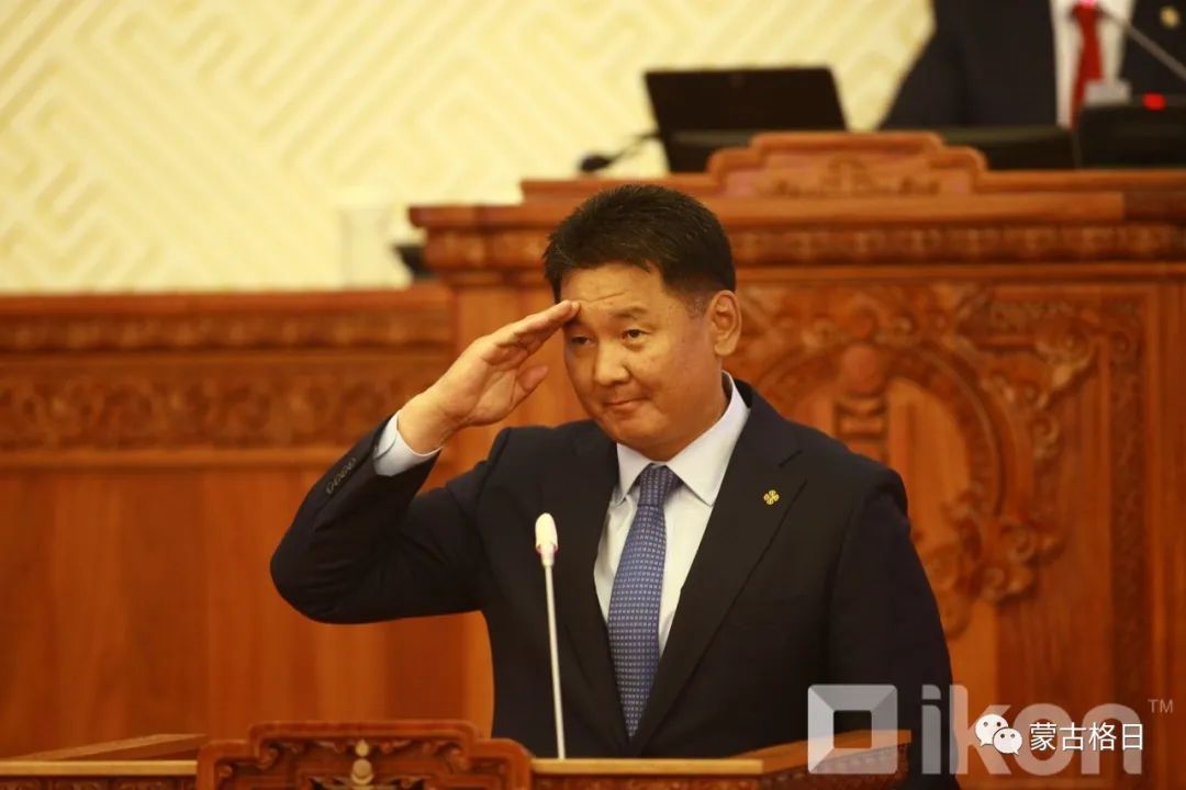 乌·呼日勒苏赫连任蒙古国政府总理