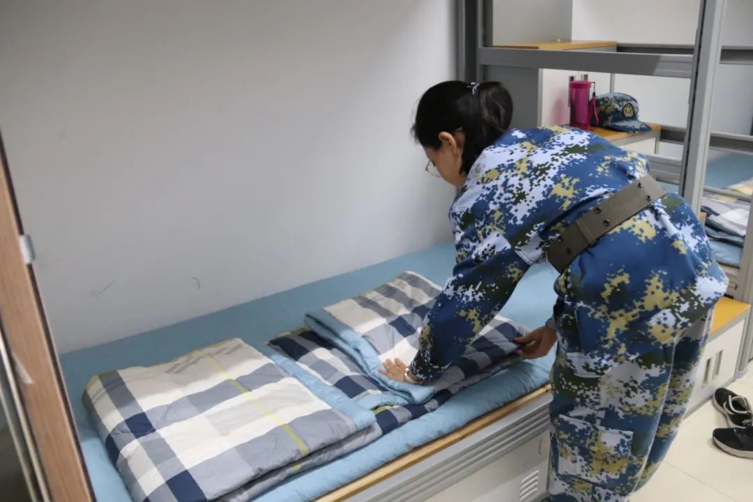 记延安北大培文学校初中部2020级军训
