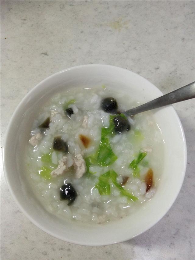 四,皮蛋瘦肉粥