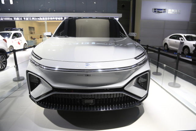 荣威marvel-r概念车,荣威r标首款纯电动suv,车展实拍!