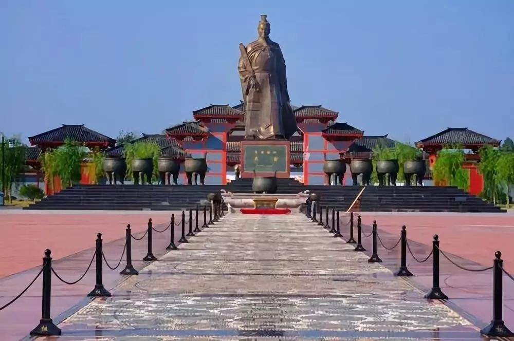 阏伯台,位与商丘市睢阳区商丘古城西南3公里处,又名火神台,火星台