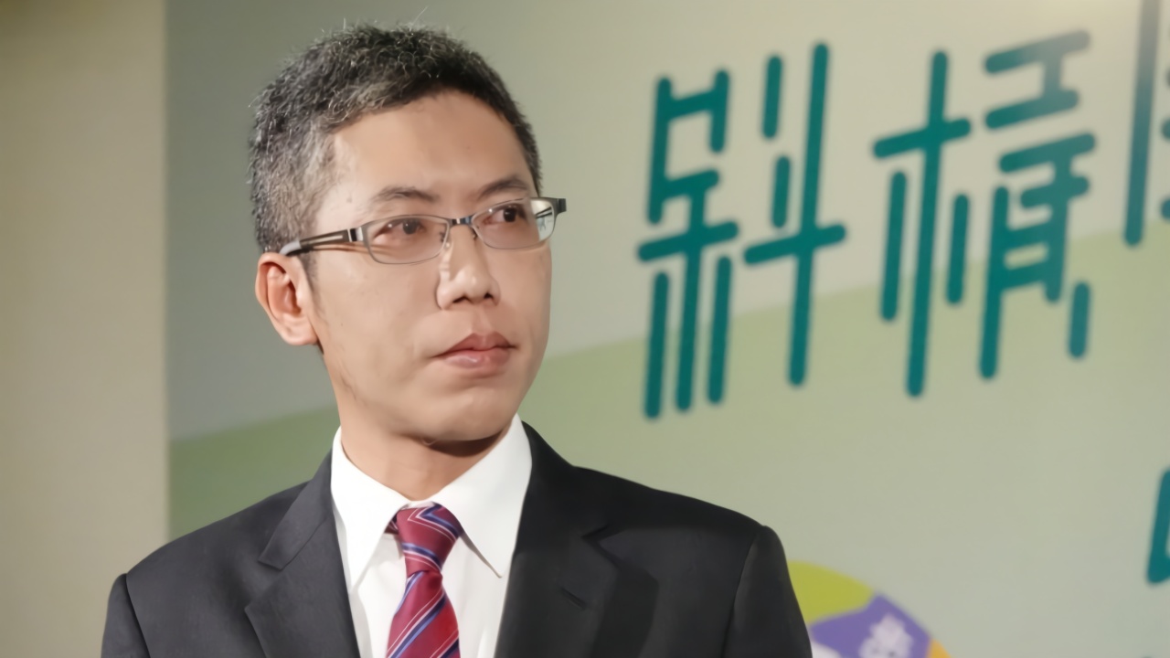 蔡办发言人丁允恭日前因陷桃色丑闻请辞,台监察机