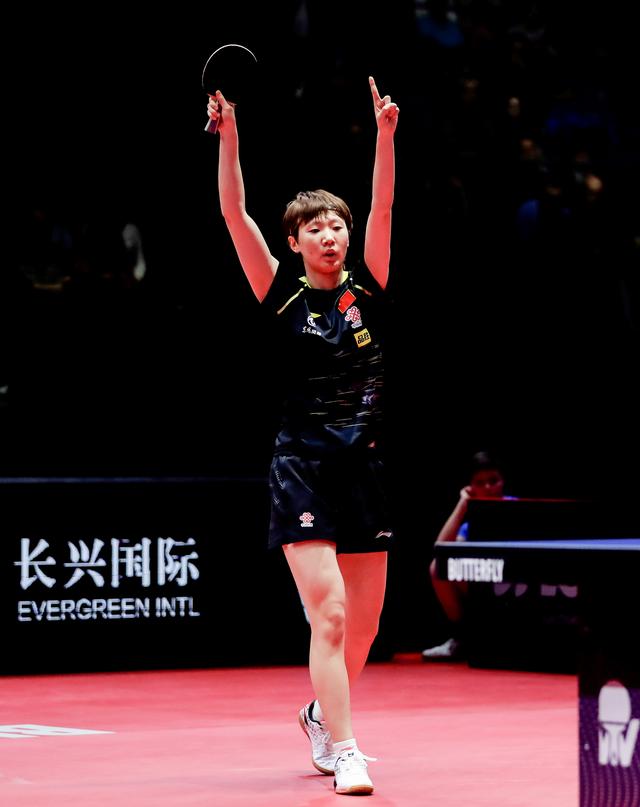 乒乓球德国公开赛王曼昱晋级女单四强