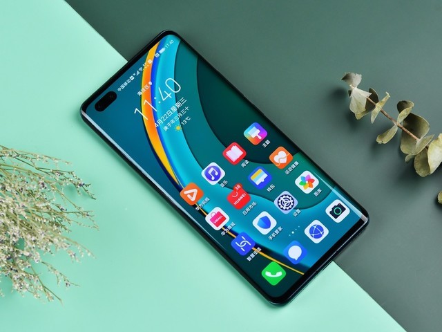 引领自拍新趋势5g手机华为nova7系列发布