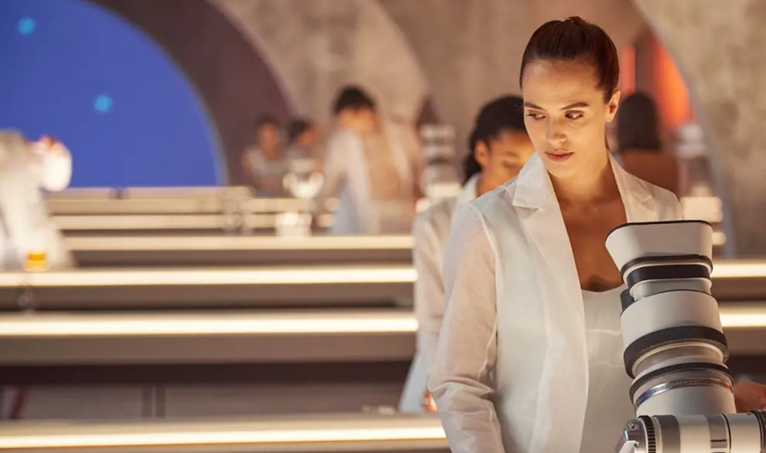 女人天下 正文《美丽新世界》原著写于1931年,距离第一部科幻电影