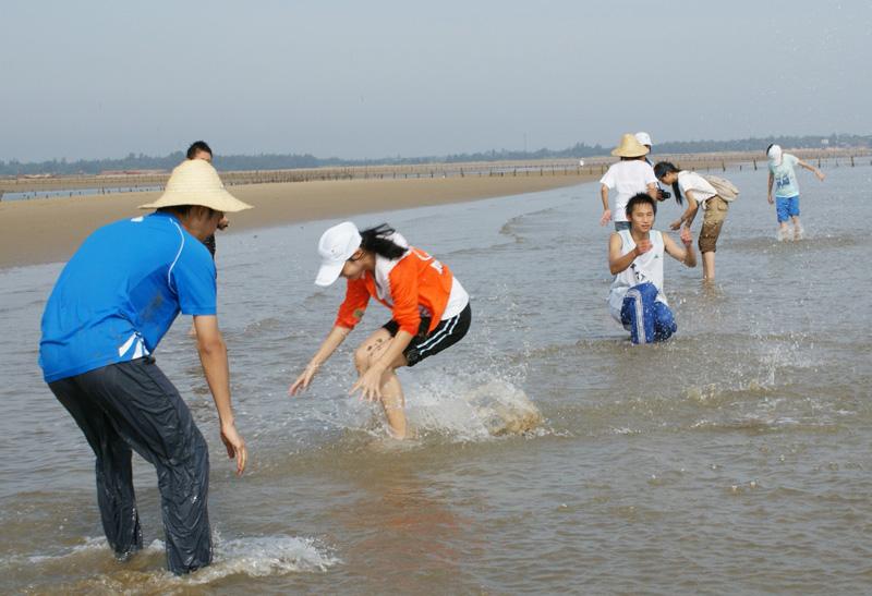 去海南岛旅游，你应该自驾还是租车，自驾环岛如何规划路线