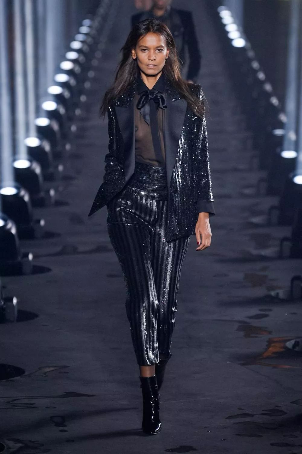 saintlaurent圣罗兰2020春夏肆意夺目极致魅惑