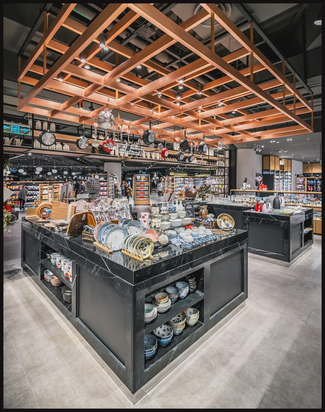 超市aldi奥乐齐,以及国内高端品牌ole,g-super等等,进口商品琳琅满目