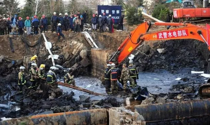 近几年,中国发生了多起管道事故,表明油气管道系统安全管理面临诸多