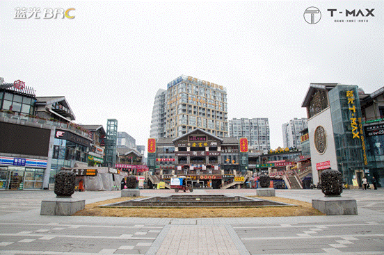 蓝光造城纪:13年定义国际空港大城范本