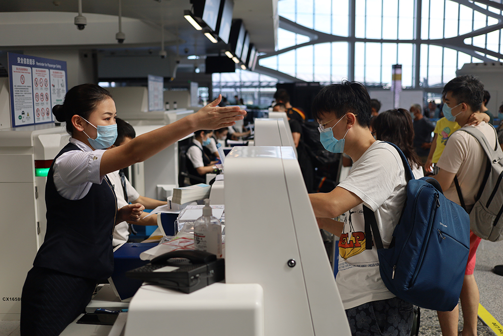 南航在大兴机场的值机柜台.本文图片均为南航供图