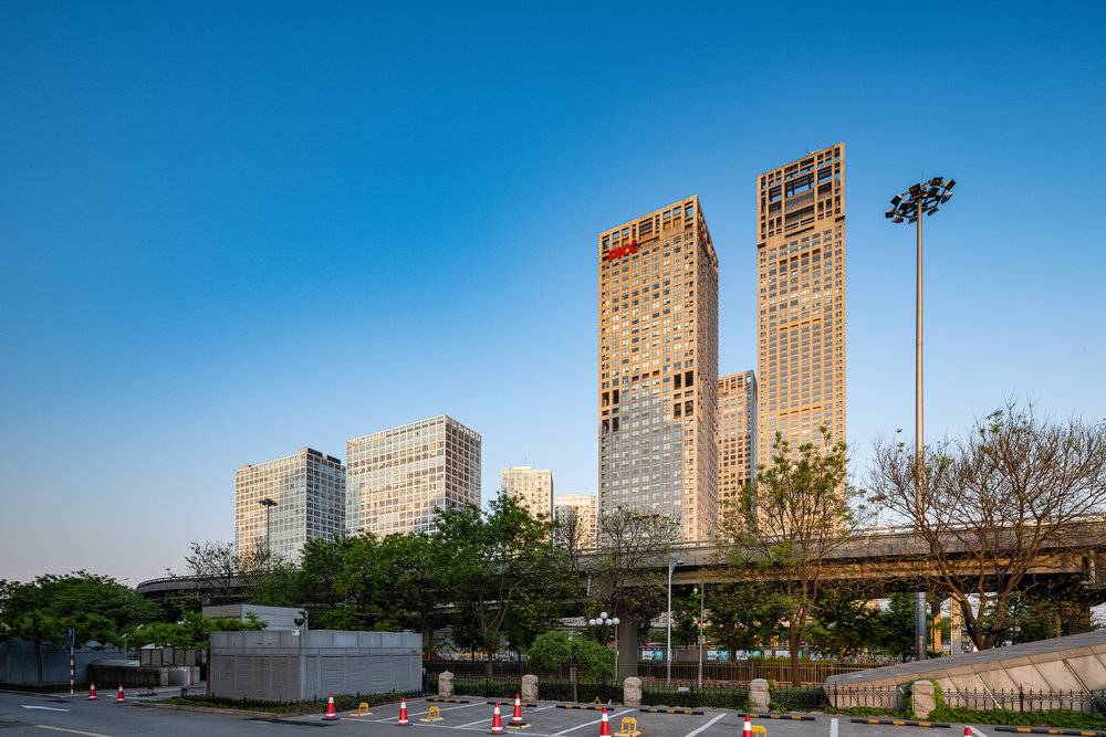 北京银泰中心picc大厦,图源cfp