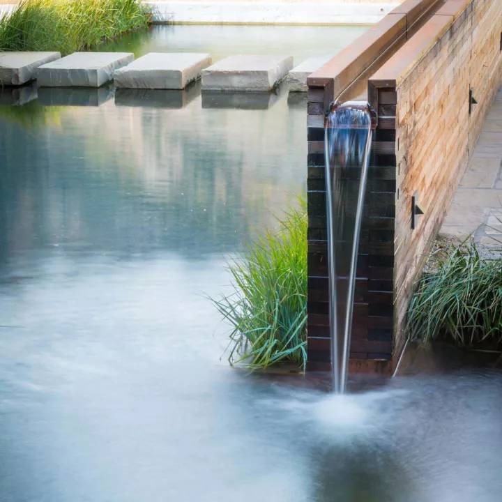 水景,是一份心境,心静,心明,心安,一处水景,不同韵味.