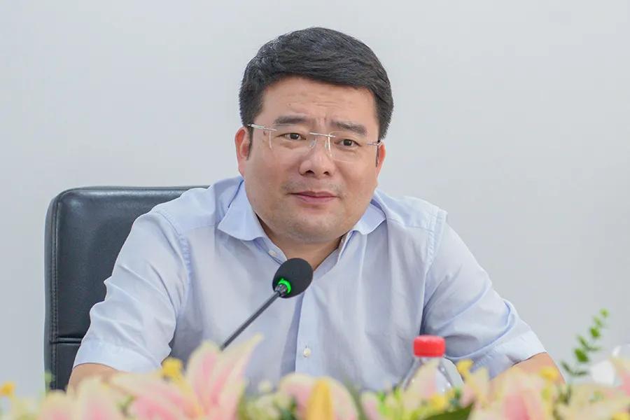 温州市委统战部副部长,市工商联党组书记王忠宝考察人民电器集团