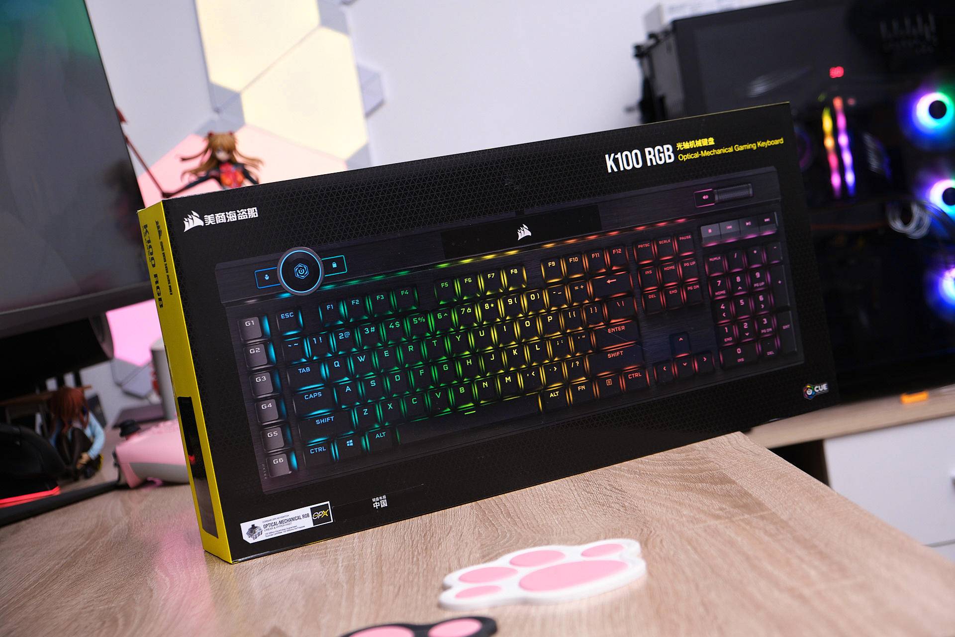 4000hz回报率的性能怪兽,海盗船k100光轴机械键盘__凤凰网