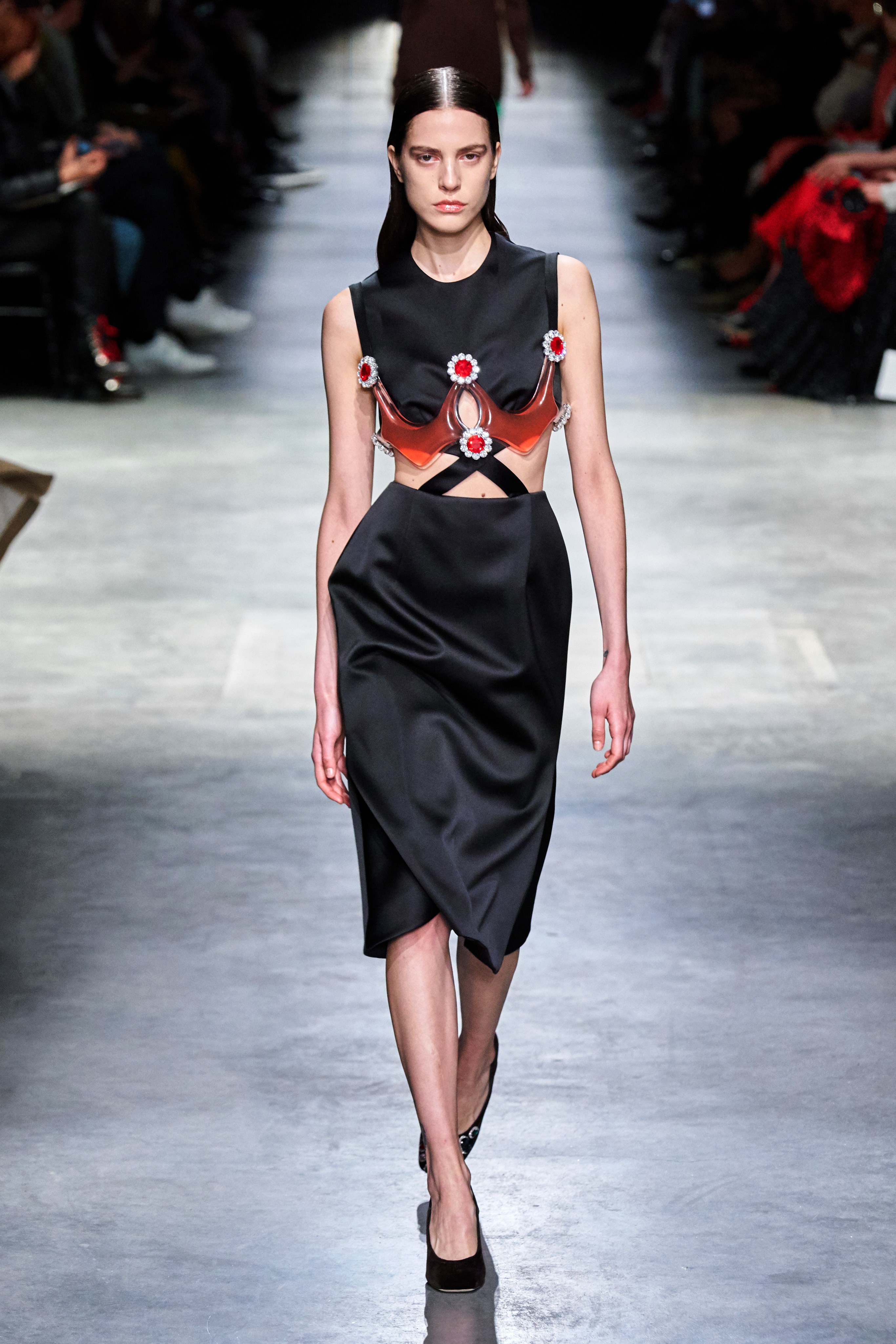 christopherkane2020秋冬系列爱是想拥有却不敢靠近