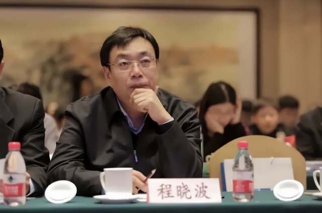 国家发改委副秘书长程晓波，已任甘肃省政府党组成员