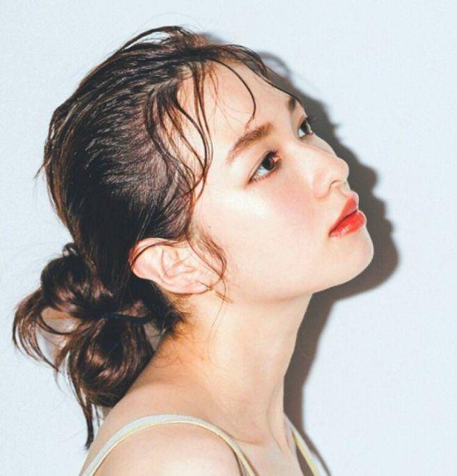 贴上个性的标签微湿发真的太有魅力太性感了