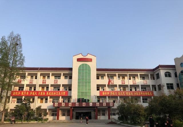 今天我们"回家"啦! 余集高中2020年春季学期高三开学工作纪实