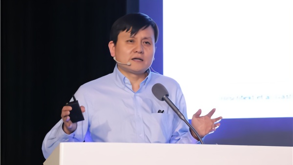 张文宏总结美国疫情大爆发几大原因