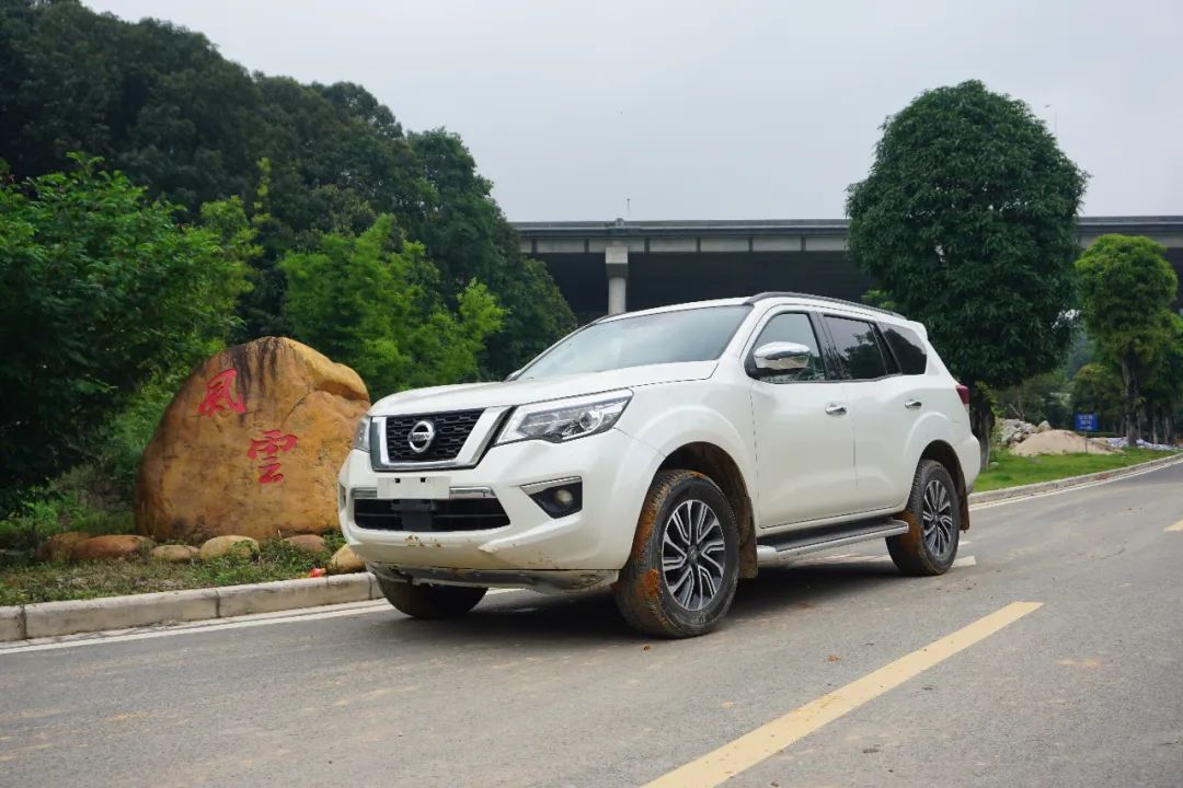 既硬派也顾家日产途达凭何说自己是合资硬派越野最佳之选