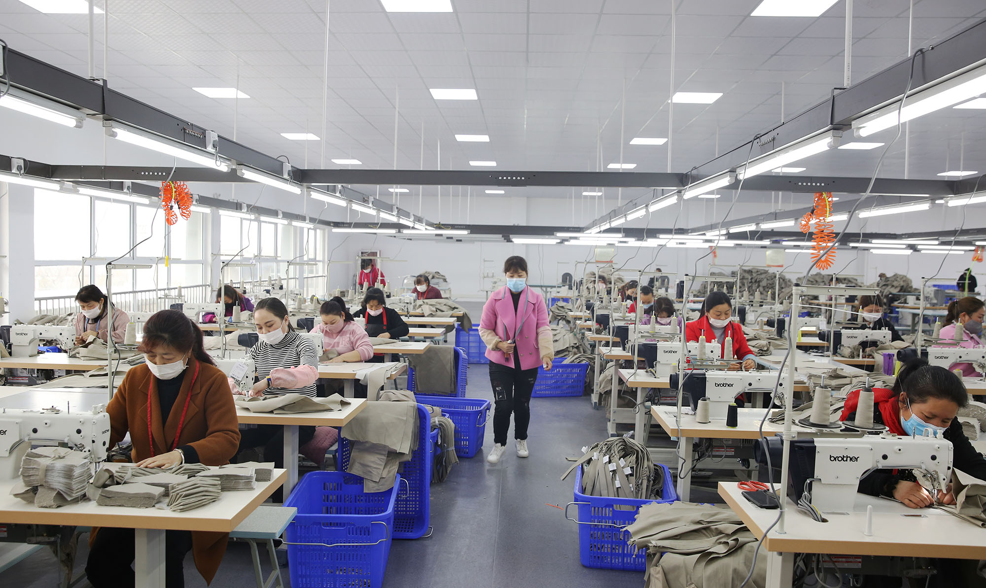 中国大唐把扶贫工厂办到了家门口