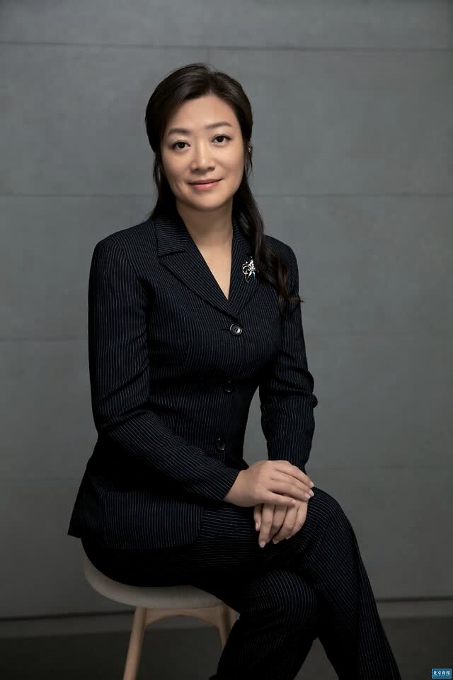 "女富豪"跌下神坛 瑞幸咖啡高层震动仍将继续_凤凰网财经_凤凰网