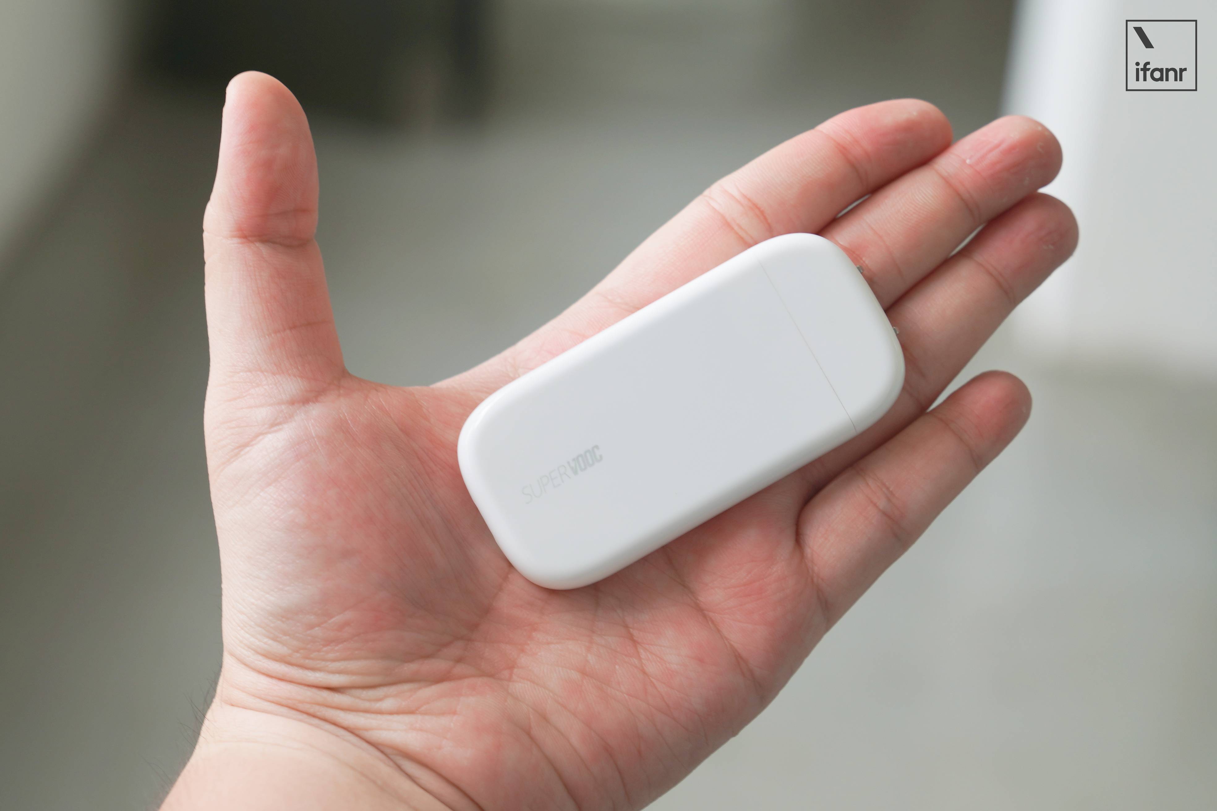 oppo超闪饼干充电器体验它让我的牛仔裤怀表袋有了用武之地