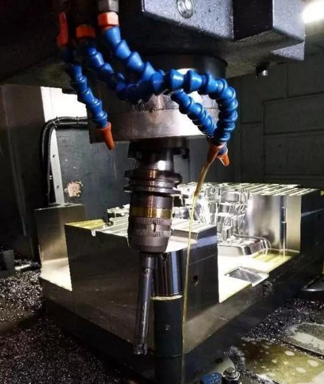 数控小白首次撞刀的恐慌和自我鼓励,原来撞刀多的才是大师傅