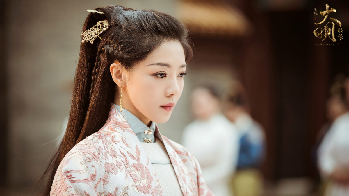 由张挺执导,实力演员邓家佳搭档汤唯,朱亚文,乔振宇等领衔主演的古装