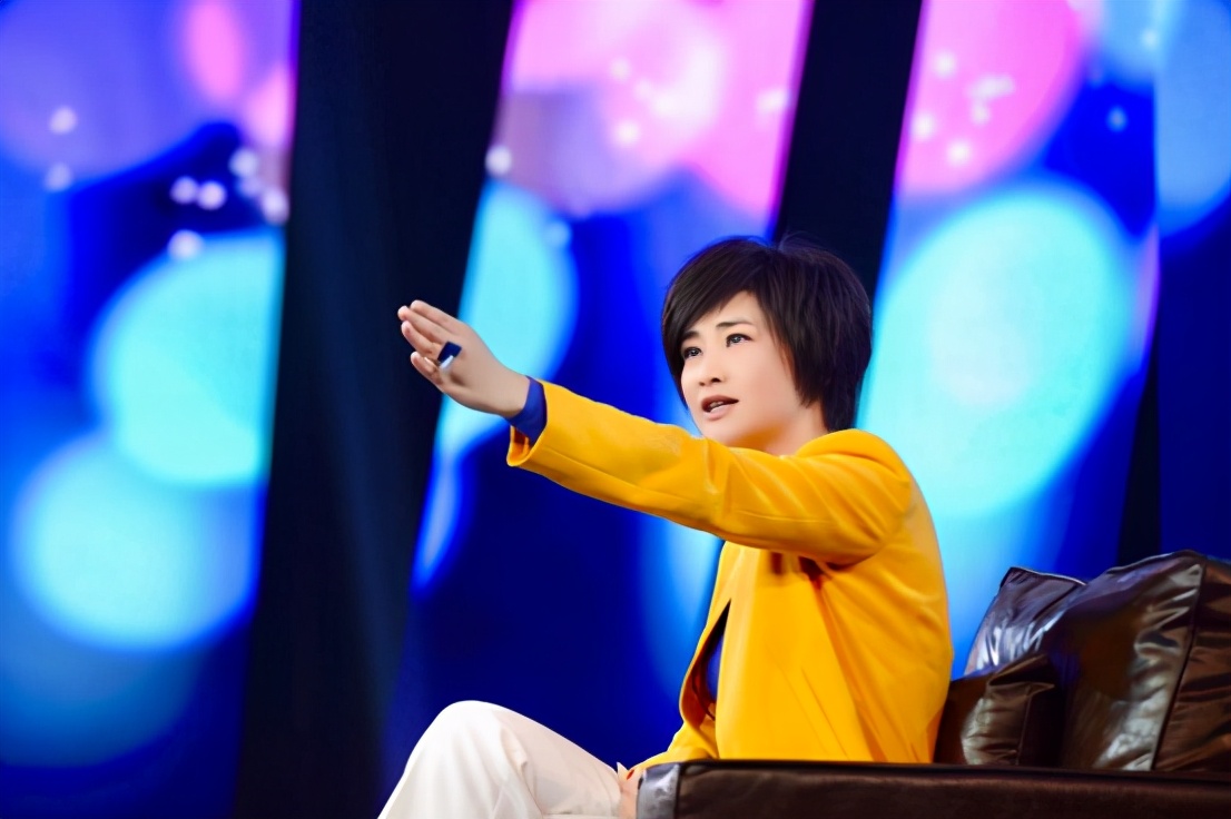 吴小莉抓住数字化机遇提升女性数字时代竞争力