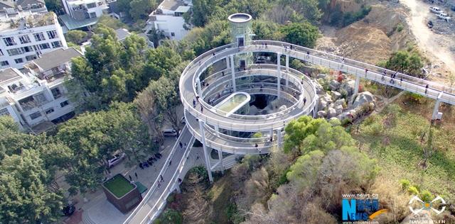 漫步"空中走廊"尽揽厦门城市风情