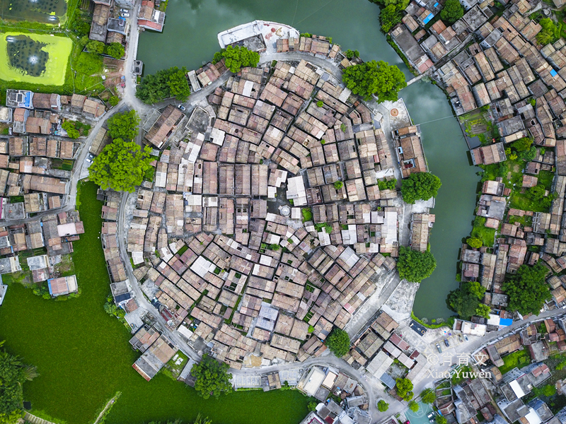 肇庆有一个神奇的八卦村,为防盗贼几乎无窗户,距广州一百公里__凤凰网