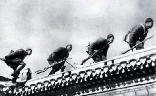 55年授衔前解放军曾3次想实行军衔制 为何55年才落实_凤凰网