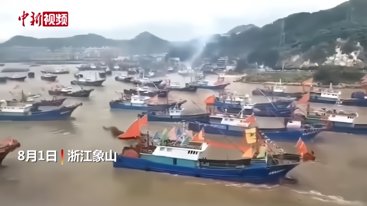 东海第一批渔船解禁出渔