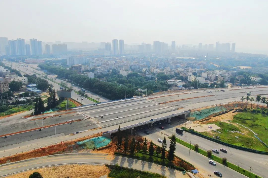 通车了北海市向海大道全线主道已完工