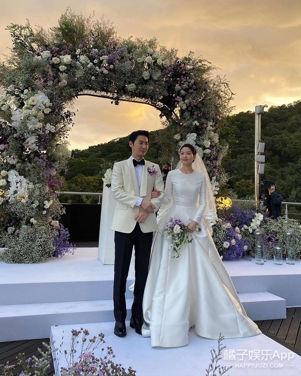 一代韩团现状如何?神话eric和junjin步入婚姻,hot安七炫坐稳理事