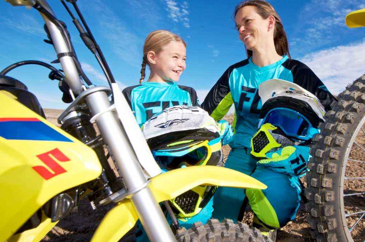 有钱也买不到系列 铃木专为儿童打造摩托车 限制40公斤以下 手机凤凰网