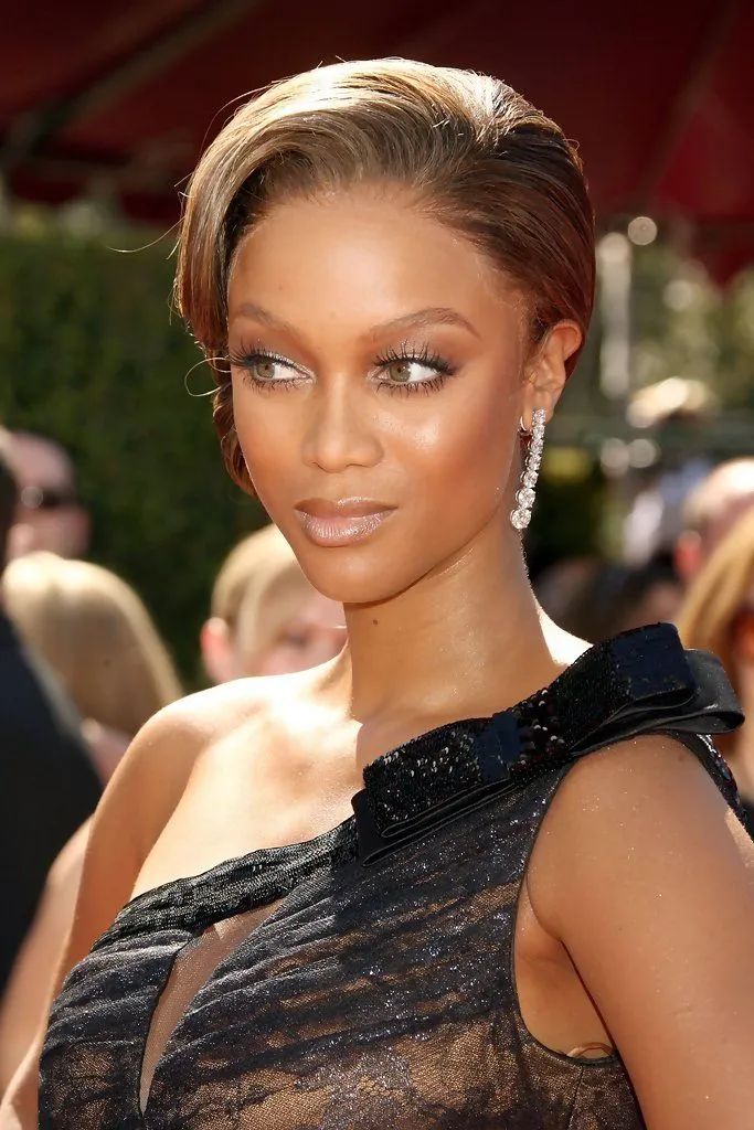 tyra banks 成为美国收视率最高真人秀的新主持