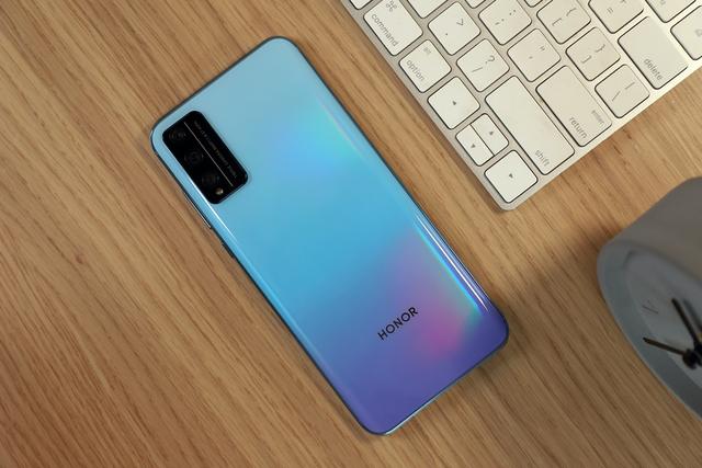 轻薄之下性能强荣耀play4tpro评测拍照解析力有惊喜